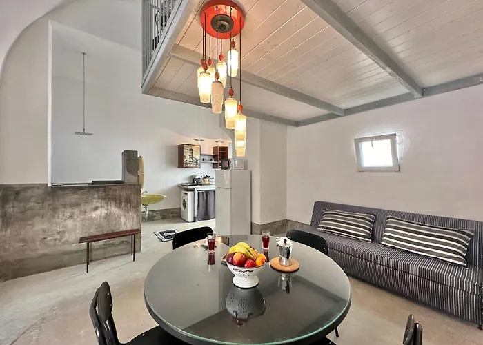 Lu Parmientu Apartment *