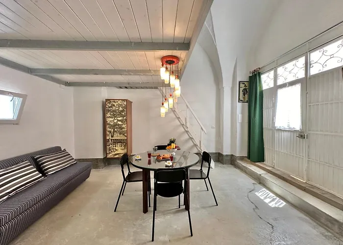 Lu Parmientu Apartment Parabita
