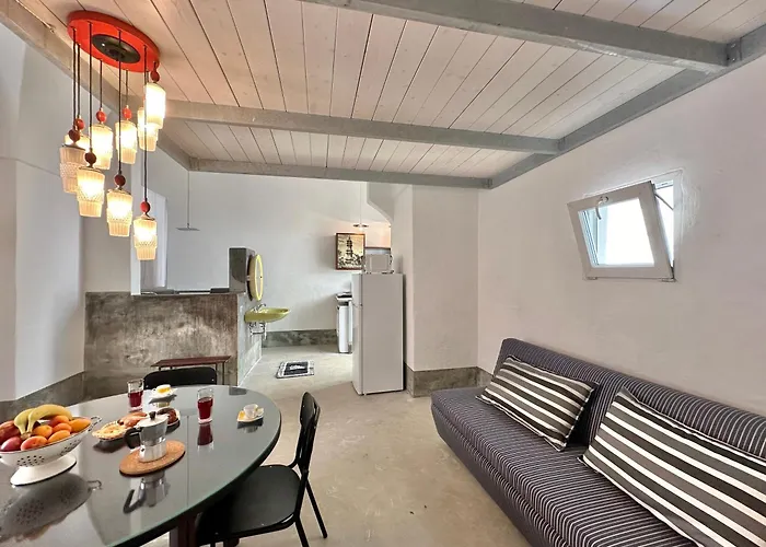 Lu Parmientu Apartment *